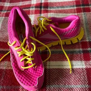 Reebok real flex women’s athletic shoes